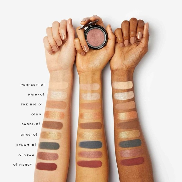 Marc Jacobs Beauty O!MEGA Eyeshadow Single in O! YEAH! - Picture 6 of 8